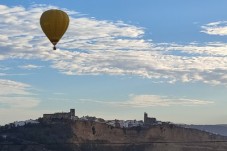 Vol en montgolfière au-dessus d'Arcos de la Frontera (Cadix), Espagne